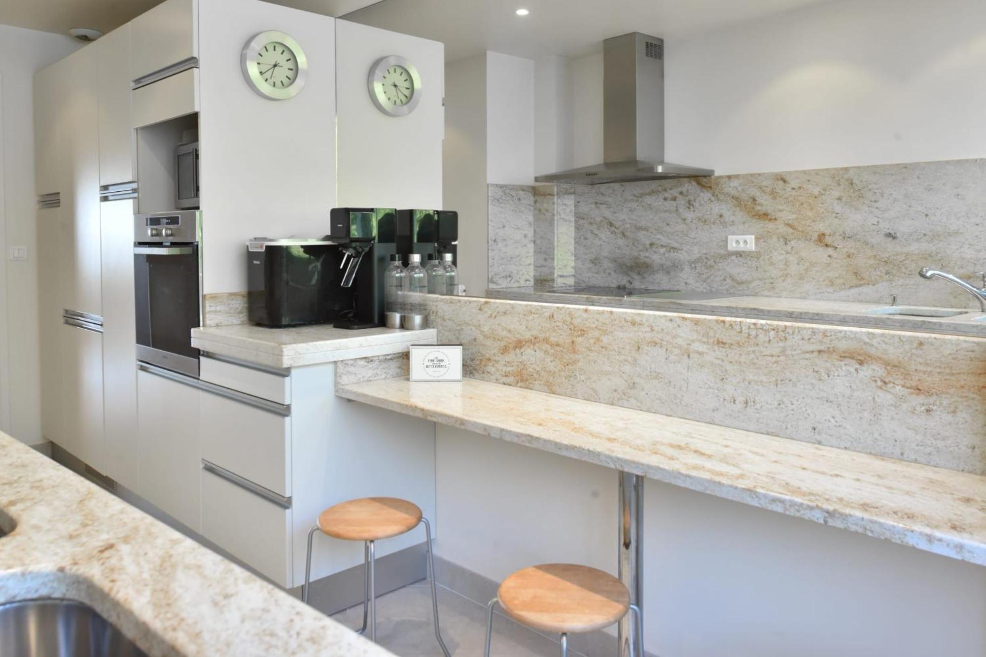 Close To Downtown Cannes Swimming Pool And Sea View Екстериор снимка